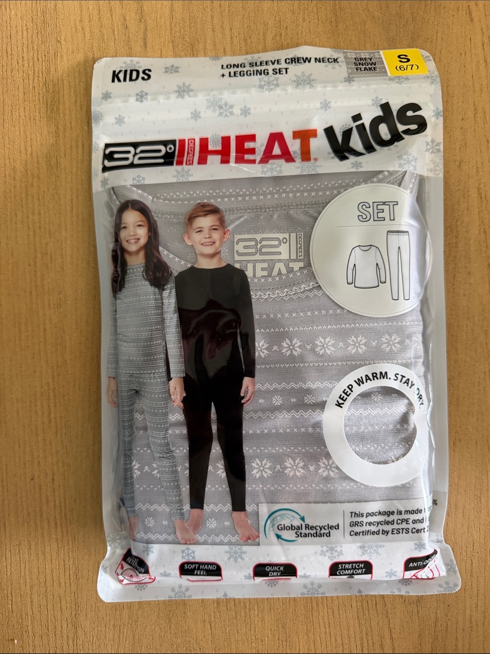 32 Degrees Heat Kids Long Sleeve Crew Neck and Legging Baselayer Set size Small